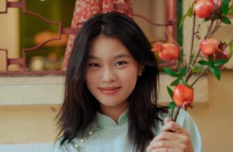 [🆕🇻🇳] Tiệm ăn Gặm – Chân gà muối sả ớt 🍔 Top1Food  🍜  TẾT NÀY GHÉ GẶM, LÀM VÀI BỘ ÁO DÀI THẬT XINHTết đến xuân về, còn gì bằng diện những bộ áo dài thật đẹp, nhẹ nhàng để chụp những bức ảnh kỷ niệm lung li , shares-0✔️ , likes-8❤️️ , date-2025-01-16 22:39:55🇻🇳🇻🇳🇻🇳📰🆕