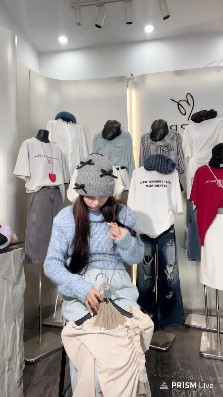 [🆕🇻🇳] T-Choose – Cửa hàng quần áo 👕 Top1Fashion 👗  Live sale cuối cùng của năm�
 , shares-0✔️ , likes-68❤️️ , date-2025-01-19 03:12:05🇻🇳🇻🇳🇻🇳📰🆕
