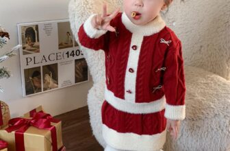 [???] Sulie House – Phụ kiện cho bé  ?‍?❤️️?⭐️ 𝐵ồ𝓃𝑔 𝒷ề𝓃𝒽 𝓉ự𝒶 𝓁à𝓃 𝓂â𝓎
𝒩𝑔ấ𝓉 𝓃𝑔â𝓎 𝓀𝒽𝒾 𝓃𝒽ì𝓃 𝓉𝒽ấ𝓎Mẹ chắc sẽ phải ngục ngã khi thấy bé mặc SET VÁY ÁO LEN LÔNG nhà SuChân váy  tôn lên sự điệu đà
Áo len cổ  , shares-1✔️ , likes-1❤️️ , date-2025-01-17 22:45:39????????