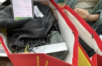 [???]  RUBY Kids Store  ?‍?❤️️?⭐️ #Tết SÁT ĐÍT ROÀI MẸ IU ƠIGhé sốp RUBY Kids Store sắm đồ mới cho con thoai nè
, shares-0✔️ , likes-4❤️️ , date-2025-01-19 17:17:05????????