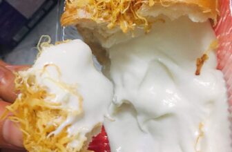 [🆕🇻🇳] Bánh Mì Phô Mai Giá Sĩ 🍔 Top1Food  🍜 Khách đặt crepe Bánh trưng + bánh mì e vẫn để vào combo nhé #185kk
cả 2 bánh đều la bánh lớn
Crepe sầu tươi size 16cm / 500-600gram
Ngoai thị trường giá  , shares-0✔️ , likes-1❤️️ , date-2025-01-16 06:22:04🇻🇳🇻🇳🇻🇳📰🆕