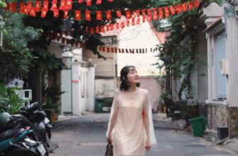 [???] Gaia Clothing  ? Top1Fashion ?  Đúng 2 tuần nữa là Tết rùi ạ  Mọi người đừng quên đặt mua đồ Tết sớm nhe. Đặt mua sớm đơn hàng có bất trắc gì chị em mình còn kịp xoay sở ạTrong hình là , shares-1✔️ , likes-2❤️️ , date-2025-01-15 14:00:18????????