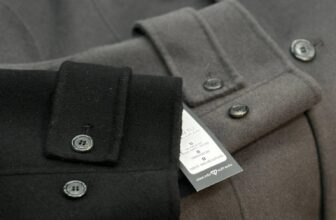 [???] TUẤN TÚ – Hàng Hiệu Xuất Khẩu ? Top1Fashion ?  Giá gốc 1650k giảm còn 825k
Siêu phẩm đúng 2 chiếc ạ chất liệu dạ cashmere mềm nhẹ mỗi màu 1 chiếc thôi các anh
𝙇𝙞𝙗𝙚𝙧𝙘𝙡𝙖𝙖𝙖𝙮 LIW21995 SEMI OVERFIT
, shares-1✔️ , likes-15❤️️ , date-2025-01-18 02:50:56????????