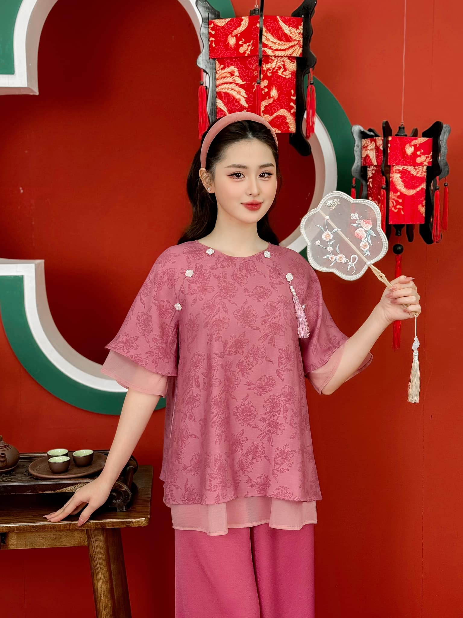 [🆕🇻🇳] Thương Bùi Shop – Chuyên buôn bán , sỉ lẻ quần áo nữ quảng châu 👕 Top1Fashion 👗  𝐓𝐡𝐨̛̀𝐢 𝐭𝐢𝐞̂́𝐭 𝐧𝐚̀𝐲 𝐥𝐚̀𝐦 𝐠𝐢̀ 𝐜𝐮̃𝐧𝐠 𝐭𝐡𝐢́𝐜𝐡𝐡
𝐍𝐡𝐮̛𝐧𝐠 𝐭𝐡𝐢́𝐜𝐡 𝐧𝐡𝐚̂́𝐭 𝐥𝐚̀ 𝐥𝐚̀𝐦 𝐧𝐠𝐮̛̀𝐢 𝐢𝐮𝐮 𝐚𝐧𝐡Sét áo nhung mềm, cv bèo phối ngọc xinh xỉu nhé
Fom dáng cưng qu , shares-0✔️ , likes-0❤️️ , date-2025-01-18 21:30:01🇻🇳🇻🇳🇻🇳📰🆕