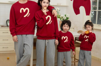 [🆕🇻🇳] Đồng Phục Gạo House – Là Xưởng sản xuất Áo Gia Đình, Áo Doanh Nghiệp, Công Ty, Áo Lớp, Áo Bảo Hộ… 👕 Top1Fashion 👗  Gia đình mình đã chạy đua để sắm Tết chưa?Tết đến cận kề rồi ba mẹ ơi, mỗi ngày Gạo House đều đang chạy đua với thời gian để sản xuất áo và gửi kịp đến  , shares-1✔️ , likes-2❤️️ , date-2025-01-19 20:00:10🇻🇳🇻🇳🇻🇳📰🆕