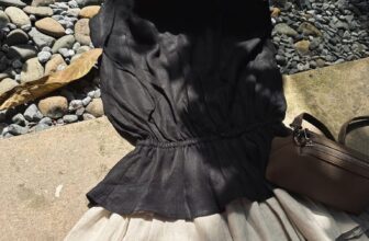 [🆕🇻🇳] OnmeLocal – 𝐒𝐨𝐦𝐞𝐭𝐡𝐢𝐧𝐠 𝐀𝐛𝐨𝐮𝐭 𝐋𝐢𝐧𝐞𝐧 𝐁𝐲 𝐎𝐍𝐌𝐄 – 𝐃𝐞𝐬𝐢𝐠𝐧 𝐈𝐧 𝐁𝐢𝐧𝐡 𝐃𝐮𝐨𝐧𝐠,𝐕𝐢𝐞𝐭𝐧𝐚𝐦 👕 Top1Fashion 👗  Tự tin và toả sáng, Havi là đầm liền được thiết kế với phần cổ V thanh thoát, kết hợp phần bo chun phối bèo muối tiêu điệu nghệ. Tinh thần phóng khoáng và  , shares-5✔️ , likes-26❤️️ , date-2025-01-19 18:57:54🇻🇳🇻🇳🇻🇳📰🆕