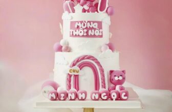 [🆕🇻🇳] BLOOM CAKE • 𝐓𝐡𝐞̂́ 𝐠𝐢𝐨̛́𝐢 𝐜𝐮̉𝐚 𝐧𝐡𝐮̛̃𝐧𝐠 𝐜𝐡𝐢𝐞̂́𝐜 𝐛𝐚́𝐧𝐡 𝐱𝐢𝐧𝐡 🍔 Top1Food  🍜 Kỷ niệm ngày con yêu tròn 1 tuổi – cột mốc đầu đời ý nghĩa!
BLOOM CAKE hân hạnh mang đến chiếc bánh “Mừng Thôi Nôi” được thiết kế riêng với sắc hồng ngọt , shares-0✔️ , likes-1❤️️ , date-2025-01-18 22:38:51🇻🇳🇻🇳🇻🇳📰🆕