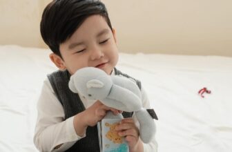 [🆕🇻🇳] THE OFFICIAL MACRO & MICRO BABIES CLOTHES 😎❤️️⭐️ Mẹ đang tính sau áo dài thì Tết nay mặc gì cho cậu bé????Để Cá Ngựa gợi ý thêm outfit mới nha.Áo trắng kết hợp Gile thì đẹp nhức nhối quá điiii!In , shares-0✔️ , likes-8❤️️ , date-2025-01-19 21:13:17🇻🇳🇻🇳🇻🇳📰🆕