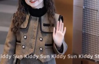 [🆕🇻🇳] Kiddy Sun Việt Nam – KIDDY SUN CHÚNG MÌNH RA ĐỜI VÌ TÌNH YÊU VỚI TRẺ THƠ 💖 🧑‍🧒❤️️👶⭐️  Tết đã đến rồi, sắm đồ xinh đi chụp ảnh nào!
Set dạ xinh xắn sang chảnh giúp con cực kì tỏa sáng trong nhưng khung hình ngày Tết này.
Màu sắc sang trọng,  , shares-0✔️ , likes-2❤️️ , date-2025-01-20 17:07:06🇻🇳🇻🇳🇻🇳📰🆕