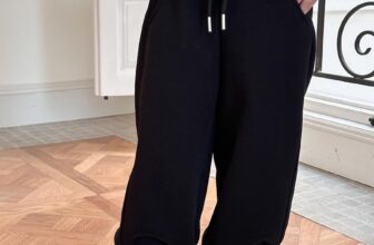 [🆕🇻🇳] Pluto Kids – Sỉ, lẻ Qate 😎❤️️⭐️ Quần nỉ lót lông ambb form đẹp, ấm, thoải mái
SALE #145k
Size: 100(đen), 120(ghi), 130(ghi, hồng), 140(đen, hồng), 150(hồng)
, shares-0✔️ , likes-2❤️️ , date-2025-01-20 21:08:11🇻🇳🇻🇳🇻🇳📰🆕