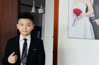 [🆕🇻🇳]  Vest trẻ em – Domark Kids- Bán buôn, bán lẻ vest trẻ em, vest bé trai cao cấp 🧑‍🧒❤️️👶⭐️ Vẫn là các Tone màu được phụ huynh yêu thích . Mời cả nhà qua shop xem trải nghiệm và mua sắm ạ
————
𝐃𝐎𝐌𝐀𝐑𝐊 𝐊𝐈𝐃𝐒
Địa chỉ: Số 53/85 Hạ Đình, Thanh  , shares-0✔️ , likes-3❤️️ , date-2025-01-21 13:18:39🇻🇳🇻🇳🇻🇳📰🆕