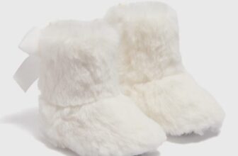 [🆕🇻🇳]  Sâu baby – hàng hiệu sale Us/Uk cho bé yêu – NEW VÀ SALEE ĐẾN TỪ CÁC HÃNG : N.E.X.T, H.M , ZA.RA , MATALAN…. Authenic 100% 🧑‍🧒❤️️👶⭐️ Boot lông trắng xinh xắn, đính nơ quá yêu cho baby
chỉ #190k
Sẵn Sz : 3-6th / 6-9th/ 9-12th
, shares-0✔️ , likes-2❤️️ , date-2025-01-20 19:36:19🇻🇳🇻🇳🇻🇳📰🆕