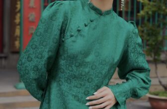 [???] SY STORE – Cửa hàng quần áo ? Top1Fashion ?  “Mảnh mai dáng liễu duyên đằm thắm
Tha thiết hồn xuân nghĩa đậm đà”Quý phái và kiêu kỳ tựa như viên ngọc toả sáng lấp lánh nhưng không hề phô trương. Vẽ  , shares-0✔️ , likes-9❤️️ , date-2025-01-22 03:04:12????????