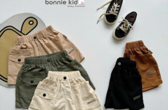 [🆕🇻🇳]  Big Baby Shop – Chuyên bán sỉ và lẻ hàng body suit, sơ sinh, trẻ em 🧑‍🧒❤️️👶⭐️ 𝐐𝐔𝐀̂̀𝐍 𝐒𝐇𝐎𝐑𝐓 𝐋𝐈𝐍𝐄𝐍 𝐏𝐇𝐎̂́𝐈 𝐓𝐔́𝐈 𝐂𝐀́ 𝐓𝐈́𝐍𝐇
—————
Chất liệu vải linen dày dặn, thấm hút đem lại sự thoải mái khi mặc.
Thiết kế quần short basic phối túi cá  , shares-0✔️ , likes-2❤️️ , date-2025-01-20 22:56:04🇻🇳🇻🇳🇻🇳📰🆕