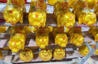 [🆕🇻🇳]  BaBy Mart Quỳnh Côi – Siêu Thị Mẹ & Bé 🧑‍🧒❤️️👶⭐️ Con heo đất dành cho các bé dịp tết shop tặng ba mẹ  chỉ 0đ khi mua bỉm sữa thực phẩm chức năng từ #5sảnphẩm luôn ạ hoặc hoá đơn quần áo chỉ từ #499k
đỉn , shares-0✔️ , likes-3❤️️ , date-2025-01-21 02:40:16🇻🇳🇻🇳🇻🇳📰🆕