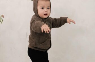 [🆕🇻🇳] THE OFFICIAL MACRO & MICRO BABIES CLOTHES 😎❤️️⭐️  Lạnh quá đi ạ!!!Lạnh này mà đón Tết thì mẹ chớ quên chú Gấu  ấm áp này của Cá Ngựa dành cho bé con nhé!!!Inbox ngay thôiiii!!!
, shares-0✔️ , likes-6❤️️ , date-2025-01-20 15:11:44🇻🇳🇻🇳🇻🇳📰🆕