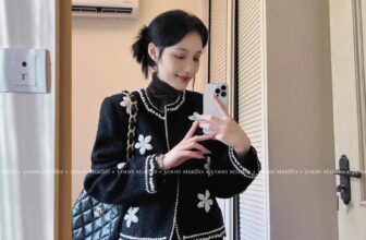 [🆕🇻🇳] Yoon Studio – Cửa hàng quần áo 👕 Top1Fashion 👗  Dannie Set là lựa chọn hoàn hảo khi nàng tìm kiếm nét thanh lịch và duyên dáng trong cùng một outfitTrong chất vải len dày dặn, tone màu đen làm nổi bật  , shares-0✔️ , likes-0❤️️ , date-2025-01-21 22:47:24🇻🇳🇻🇳🇻🇳📰🆕