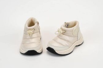 [🆕🇻🇳] Lạc BabyClothing 😎❤️️⭐️ Em đang còn 3 đôi này #sẵn Hà Nội. Vì khách muốn đổi size. Mẹ nào cần nhắn em gửi Grab 2h nhoa. Hihi.
, shares-0✔️ , likes-2❤️️ , date-2025-01-22 18:44:57🇻🇳🇻🇳🇻🇳📰🆕