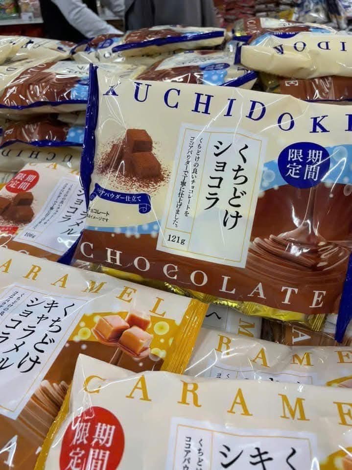 [???] SY STORE – Cửa hàng quần áo ? Top1Fashion ?  “Mảnh mai dáng liễu duyên đằm thắm
Tha thiết hồn xuân nghĩa đậm đà”Quý phái và kiêu kỳ tựa như viên ngọc toả sáng lấp lánh nhưng không hề phô trương. Vẽ  , shares-0✔️ , likes-9❤️️ , date-2025-01-22 03:04:12????????