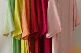 [🔑🇻🇳] L’amour Dress – Cho thuê váy thiết kế cao cấp 🤝 Top1Rent 🔑  E lên post các mẫu áo dài còn lịch thuê Tết năm nay nhé ah.
Các mẫu còn lẻ sz, các nàng gửi ảnh kèm sz cần shop tư vấn nha!Lịch Tết áo dài và váy đều lấy , shares-0✔️ , likes-5❤️️ , date-2025-01-21 04:37:10🇻🇳🇻🇳🇻🇳📰🆕