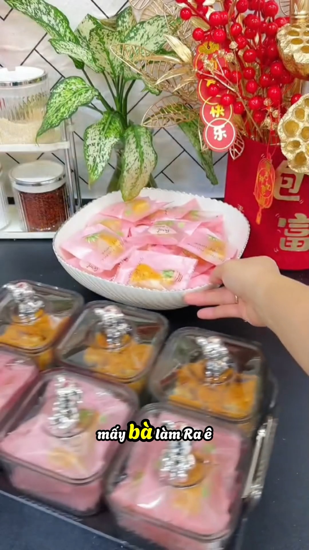 [🆕🇻🇳] Bếp Của Mẹ Onici.vn – Thực phẩm & Đồ uống 🍔 Top1Food  🍜 ONICI – Một cái tết đong đầy cùng Bông Tuyết 

Tết đến rồi! Nếu bạn đang tìm một món ăn vừa lạ vừa ngon để nhâm nhi cùng gia đình hoặc làm quà biếu ý nghĩa , shares-0✔️ , likes-2❤️️ , date-2025-01-25 21:07:25🇻🇳🇻🇳🇻🇳📰🆕