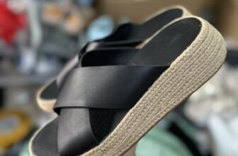 [???] Giày xuất khẩu, giày trẻ em xuất khẩu, giày xuất khẩu nam nữ  ? Top1Fashion ?  Size 38
Quai da . Đế nhẹ ạ
, shares-0✔️ , likes-0❤️️ , date-2025-01-21 18:00:43????????