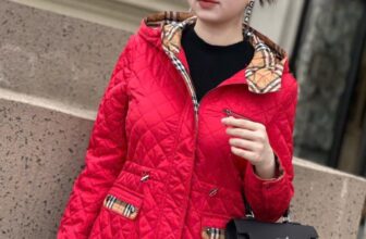 [🆕🇻🇳] HẢI HUYỀN TRẦN – Chuyên Hàng Cao cấp 👕 Top1Fashion 👗  Khách Boom hàng sát Tết nên em xả 2 mẫu này ạ
# Áo BBR xả 500k – Size M
# sooc xả 350k – Size M Form SM ạ
@fan cứng
, shares-0✔️ , likes-4❤️️ , date-2025-01-23 20:43:34🇻🇳🇻🇳🇻🇳📰🆕