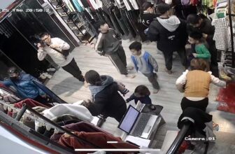 [???] Quần Áo Bé yêu ?‍?❤️️?⭐️ Không khí tại shop đang rất sôi động. Các bác qua shop để rinh về những set ưng ý nhé. Em phục vụ các bác đến hết ngày 26 âm ạ.
Địa chỉ: số 9 , ngõ 164 vư , shares-0✔️ , likes-4❤️️ , date-2025-01-24 03:43:00????????