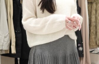 [🆕🇻🇳] 𝗛𝗮𝗽𝗽𝘆 𝗛𝗮𝗵𝗮𝗵𝗮 𝗦𝘁𝘂𝗱𝗶𝗼 (Hàng nhập cao cấp) 👕 Top1Fashion 👗  Chân váy len dễ dàng phối đồ
Items không thể thiếu trong dịp Tết này.—
𝗛𝗔𝗣𝗣𝗬 𝗛𝗔𝗛𝗔𝗛𝗔 𝗦𝗧𝗨𝗗𝗜𝗢
Add: 14B1 Lý Nam Đế – Hà Nội
Shopee:
Insta:
Hàng mới, CT , shares-0✔️ , likes-4❤️️ , date-2025-01-24 21:24:58🇻🇳🇻🇳🇻🇳📰🆕