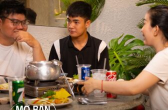 [🆕🇻🇳] Lẩu Chay Đồng Giá – 293 Quang Trung Gò Vấp 🍔 Top1Food  🍜 Tranh thủ tạm biệt hội đồng nghiệp, bạn bè về quê ăn Tết bằng một bữa lẩu chay siêu xịn cuối tuần này thôiiiii. Rau củ tươi ngon, nước lẩu ngọt dịu với 5 l , shares-1✔️ , likes-3❤️️ , date-2025-01-24 22:20:53🇻🇳🇻🇳🇻🇳📰🆕