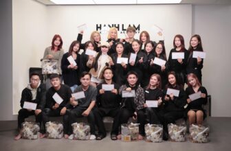 [🆕🇻🇳] LOU Wedding Studio 🤵🏻 Top1Wedding 👰🏻  LOU STUDIO x HẠNH LÂM ACADEMY
TRAO QUÀ TẾT – GÓI YÊU THƯƠNGNhững món quà Tết ý nghĩa đã được LOU Studio trao tận tay đến cả team – những anh chị em, nhữ , shares-0✔️ , likes-4❤️️ , date-2025-01-23 03:20:35🇻🇳🇻🇳🇻🇳📰🆕