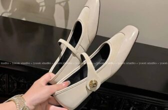 [🆕🇻🇳] Yoon Studio – Cửa hàng quần áo 👕 Top1Fashion 👗  Mang phong cách nữ tính thanh thoát, Mary Shoes nâng từng bước chân uyển chuyển và nhẹ nhàngThiết kế tinh tế trong chất liệu da mềm mại tạo nên vẻ sang t , shares-0✔️ , likes-1❤️️ , date-2025-01-23 23:27:54🇻🇳🇻🇳🇻🇳📰🆕