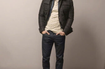 [🆕🇻🇳] Medaudo – CHUYÊN BÁN BUÔN SỐ LƯỢNG LỚN HÀNG THỜI TRANG VIỆT NAM 👕 Top1Fashion 👗  Lông vũ vỏ gió Massimo Dutti. 2 cổ. Cổ xanh có thể tháo rời. Còn 2 con XL cuối cùng. Cho 80-90kg.
#750ca còn #350ca . Khoác lông vũ mà bằng sơ mi hè luôn , shares-1✔️ , likes-4❤️️ , date-2025-01-23 21:33:49🇻🇳🇻🇳🇻🇳📰🆕