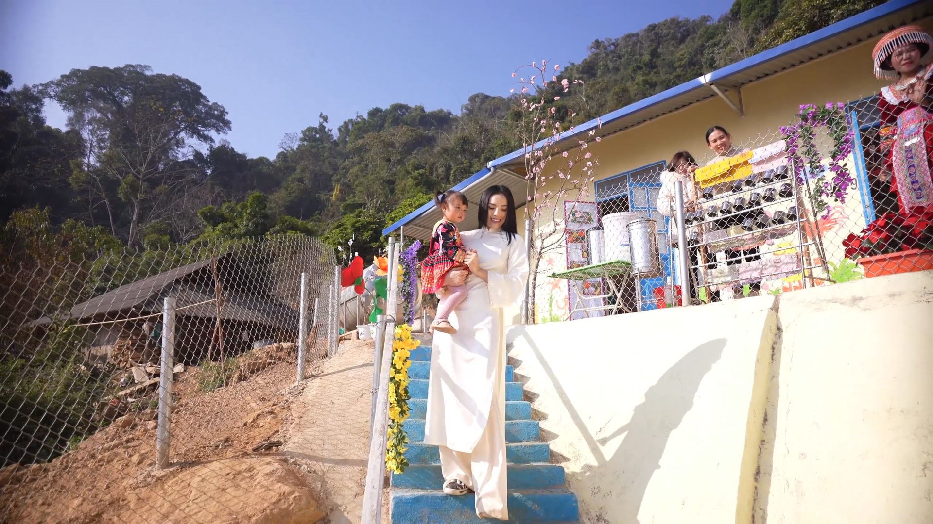 [🆕🇻🇳] Dh Foods – ❤ GIA VỊ TỰ NHIÊN – HÀNH TRÌNH ĐI KHẮP VIỆT NAM VÀ VƯƠN RA THẾ GIỚI ❤ 🍔 Top1Food 🍜   DH FOODS x CƠ HỘI CHO AI x HOA HẬU KỲ DUYÊN – KHỞI CÔNG XÂY DỰNG ĐIỂM TRƯỜNG NÀ HÁ 
 , shares-0✔️ , likes-21❤️️ , date-2025-01-27 03:01:08🇻🇳🇻🇳🇻🇳📰🆕