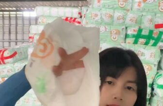 [🆕🇻🇳]  Hiếu Thảo Shop – Chuyên Bỉm – Việt Nam Cho Bé 🧑‍🧒❤️️👶⭐️ #TẶNG Kèm Quà #MIỄN PHÍShip Chỉ  195k/ 100 miếng #bỉm #BabyGio hàng VIỆT NAM.                              Mua 2 bịch tặng Quà  Cho Bé Nhận hàng được BÓC-K , shares-0✔️ , likes-1❤️️ , date-2025-01-26 22:46:24🇻🇳🇻🇳🇻🇳📰🆕