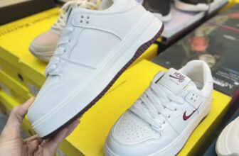 [🆕🇻🇳] Phương Ngân Shoes – 310 Lê Quý Đôn – Giày Dép Nam Nữ 👕 Top1Fashion 👗  Giày trắng tag Nik.e đỏ đô
Nhỏ gọn – nhẹ nhàng – êm
#phươngngânshoes
#310lequydontptb
#tet
#Thaibinh
#HOT
, shares-0✔️ , likes-9❤️️ , date-2025-01-24 23:24:46🇻🇳🇻🇳🇻🇳📰🆕