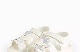 [???]  Bấy bì Clothing – ROSE épines ?‍?❤️️?⭐️ Gom TU UK new xinh!Sandals xinh cho bé giá chỉ #460-495k+kg!Size: 20-31!
, shares-0✔️ , likes-0❤️️ , date-2025-01-25 20:14:02????????