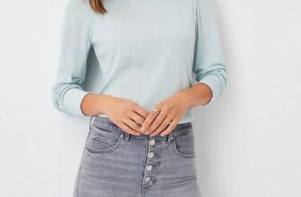 [???] TrucStore – Thời Trang Xuất Khẩu VNXK Cao Cấp _ New  ? Top1Fashion ?  Áo thun dệt kim mịn có độ dày vừa đủ lại không quá mỏng mặc phù hợp mọi thời tiết lại dễ kết hợp cùng Jean, chân váy hoặc quần tây đều xinh.Áo có hai màu , shares-0✔️ , likes-0❤️️ , date-2025-01-27 22:30:41????????