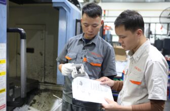 [???] CNCTech – Gia công CNC, chế tạo khuôn và ép nhựa, sản xuất điện tử và phát triển hạ tầng công nghiệp ?? Top1Tech ??  KHÔNG KHÍ LÀM VIỆC TRƯỚC KHI NGHỈ TẾTNgày làm việc cuối cùng trước kỳ nghỉ Tết Ất Tỵ 2025 mang đến một không khí đặc biệt tại CNCTech.Từ sáng sớm, cá , shares-3✔️ , likes-40❤️️ , date-2025-01-24 18:05:39????????