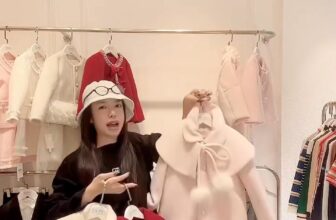 [🆕🇻🇳] Quần Áo Bé Gái 137Kids – Quần áo bé gái cao cấp chất lượng 🧑‍🧒❤️️👶⭐️ Còn mấy chiếc ai lấy em ship luôn ạ
Ưu tiên nội thành Hà Nội
Còn ship xem được chuyến nào em sẽ cố ạ
, shares-0✔️ , likes-0❤️️ , date-2025-01-27 01:35:07🇻🇳🇻🇳🇻🇳📰🆕