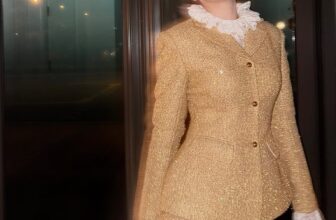 [🆕🇻🇳] Huong Boutique – Định hướng phong cách thời trang 👕 Top1Fashion 👗  𝐇𝐔𝐎𝐍𝐆 𝐱 𝐂𝐡𝐢 𝐏𝐮 | 𝐆𝐨𝐥𝐝𝐞𝐧 𝐄𝐥𝐞𝐠𝐚𝐧𝐜𝐞 𝐢𝐧 𝐓𝐰𝐞𝐞𝐝Nàng thơ Chi Pu rạng rỡ và xinh xắn trong set tweed gold của nhà HUONG, phối cùng áo sơmi ren tăng thêm phần n , shares-0✔️ , likes-45❤️️ , date-2025-01-27 03:00:12🇻🇳🇻🇳🇻🇳📰🆕