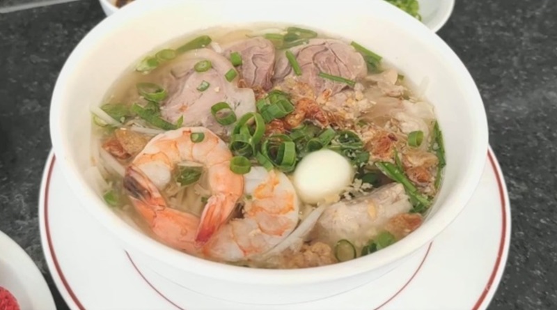 Quán ăn sáng ở Sài Gòn. Quán ăn sáng ngon rẻ ở Sài Gòn