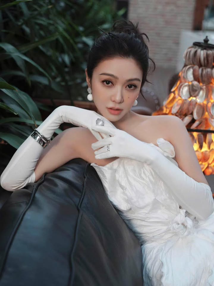 [👗🇻🇳] SIXDO is a fashion brand founded by fashion designer DOMANHCUONG 👕 Top1Fashion 👗 – 𝐓𝐈𝐄̂́𝐓 𝐊𝐇𝐀̉𝐈 𝐊𝐘̀ 𝐱 𝐒𝐈𝐗𝐃𝐎 𝐋𝐈𝐌𝐈𝐓 …