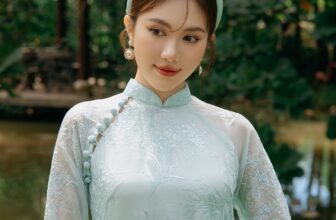 [🆕🇻🇳] The Kat House  – Cửa hàng quần áo nữ 👕 Top1Fashion 👗  Áo dài Châu Sa trên nền vải tơ gân cùng họa tiết kim sa, thiết kế này hứa hẹn sẽ cùng nàng ghi lại mọi khoảnh khắc ngày du Xuân của năm nay thật rực rỡ nhé , shares-1✔️ , likes-6❤️️ , date-2025-02-18 15:55:56🇻🇳🇻🇳🇻🇳📰🆕