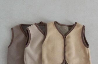 [🆕🇻🇳] NanaKids – Thời trang trẻ em Hàn Quốc 🧑‍🧒❤️️👶⭐️  [ÁO GHILE RIVER]  #PEEKABOOMẹ nào từng mê mệt các mẫu áo Ghile nhà Peekaboo giơ tay nàoKids: XS (8~10kg), S (10~12kg), M (13~15kg), L (15~17kg), XL  , shares-0✔️ , likes-0❤️️ , date-2025-01-19 21:34:34🇻🇳🇻🇳🇻🇳📰🆕