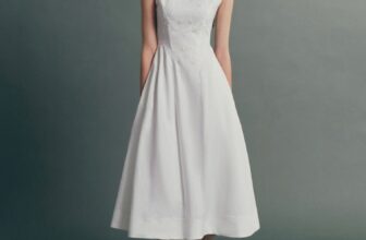 [🆕🇻🇳] The MAVEN – Fashion Brand 👕 Top1Fashion 👗  𝐆𝐥𝐚𝐦𝐨𝐫𝐨𝐮𝐬 𝐍𝐨𝐧𝐜𝐡𝐚𝐥𝐚𝐧𝐜𝐞 𝐂𝐨𝐥𝐥𝐞𝐜𝐭𝐢𝐨𝐧 | 𝐀𝐥𝐢𝐧𝐚 𝐃𝐫𝐞𝐬𝐬Blending a romantic soul with a classic touch with the unique Alina Dress design. The outfit is elegantly s , shares-1✔️ , likes-6❤️️ , date-2025-01-28 16:30:03🇻🇳🇻🇳🇻🇳📰🆕