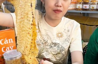 [🆕🇻🇳] Khô Bò Đặc Sản Củ Chi 🍔 Top1Food 🍜  COMBO 𝐁𝐞𝐬𝐭 𝐒𝐞𝐥𝐥𝐞𝐫 KHÔ BÒ  KHÔ MỰC
Với sự kết hợp hoàn hảo giữa:
Khô Bò Miếng: Đậm đà, thơm ngon, mềm mà vẫn giữ được độ dai.
Mực Cán Tẩm Vị: Dai ngon, th , shares-0✔️ , likes-1❤️️ , date-2025-02-17 06:32:01🇻🇳🇻🇳🇻🇳📰🆕