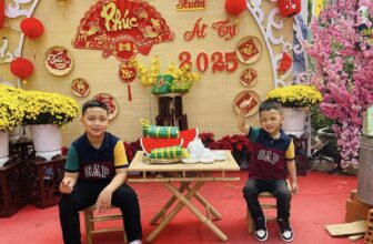 [🆕🇻🇳]  Yuri Misu – Chuyên Chuyên Quần áo Trẻ em Vnxk , Original, authentic, Cambo xuất khẩu 😎❤️️⭐️ Trai đẹp nhà Yurimisu..
=>>> Yurimisu chờ hình các con nhaaa
#Happy New Year 2025 cả nhà mình
, shares-0✔️ , likes-12❤️️ , date-2025-01-31 16:56:19🇻🇳🇻🇳🇻🇳📰🆕