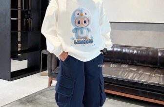 [🆕🇻🇳]  Minsu Kids 😎❤️️⭐️ Xả #180k   Set Labubu yêu lắmCác bạn bé đang mê LABUBU lắm, Set nỉ mềm bé mặc đi học đi chơi đều đẹp
Áo chất nỉ da cá bao mềm đẹp, không bai nhão
Quần Ka , shares-0✔️ , likes-0❤️️ , date-2025-01-27 18:35:27🇻🇳🇻🇳🇻🇳📰🆕