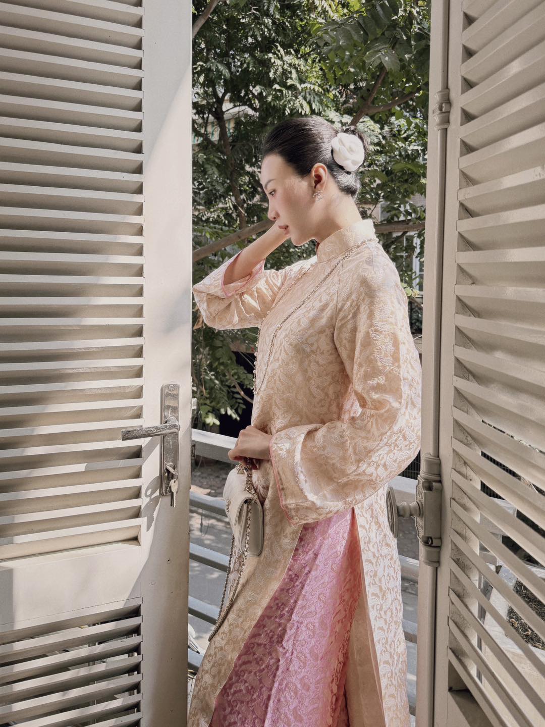 [🆕🇻🇳] PERLA CI – Quần áo – Thương hiệu 👕 Top1Fashion 👗  Áo dài is the traditional attire of Vietnam, considered a symbol of the graceful and elegant beauty of Vietnamese women !
, shares-4✔️ , likes-56❤️️ , date-2025-02-02 03:06:30🇻🇳🇻🇳🇻🇳📰🆕